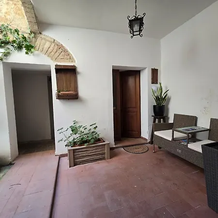 La Dimora Di Apartment